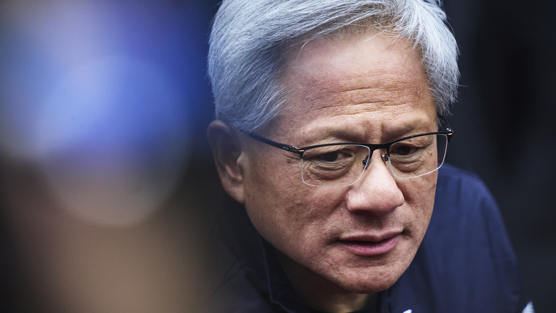 「Nvidia、8%以上の株価下落で時価総額3兆ドルクラブから脱退」