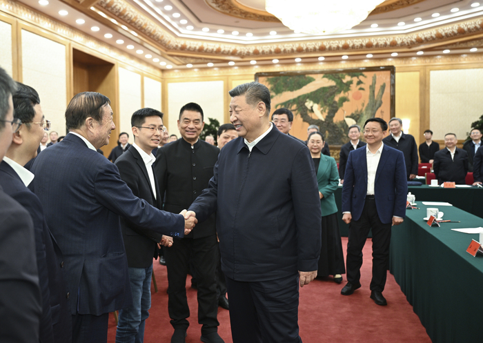 AI技術の進展に伴う規制強化：中国政府が新たな指令を発表